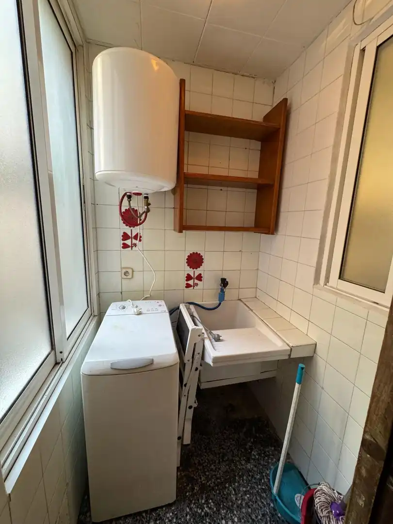 Kitchen of Flat for sale in Barcelona  with Parquet flooring