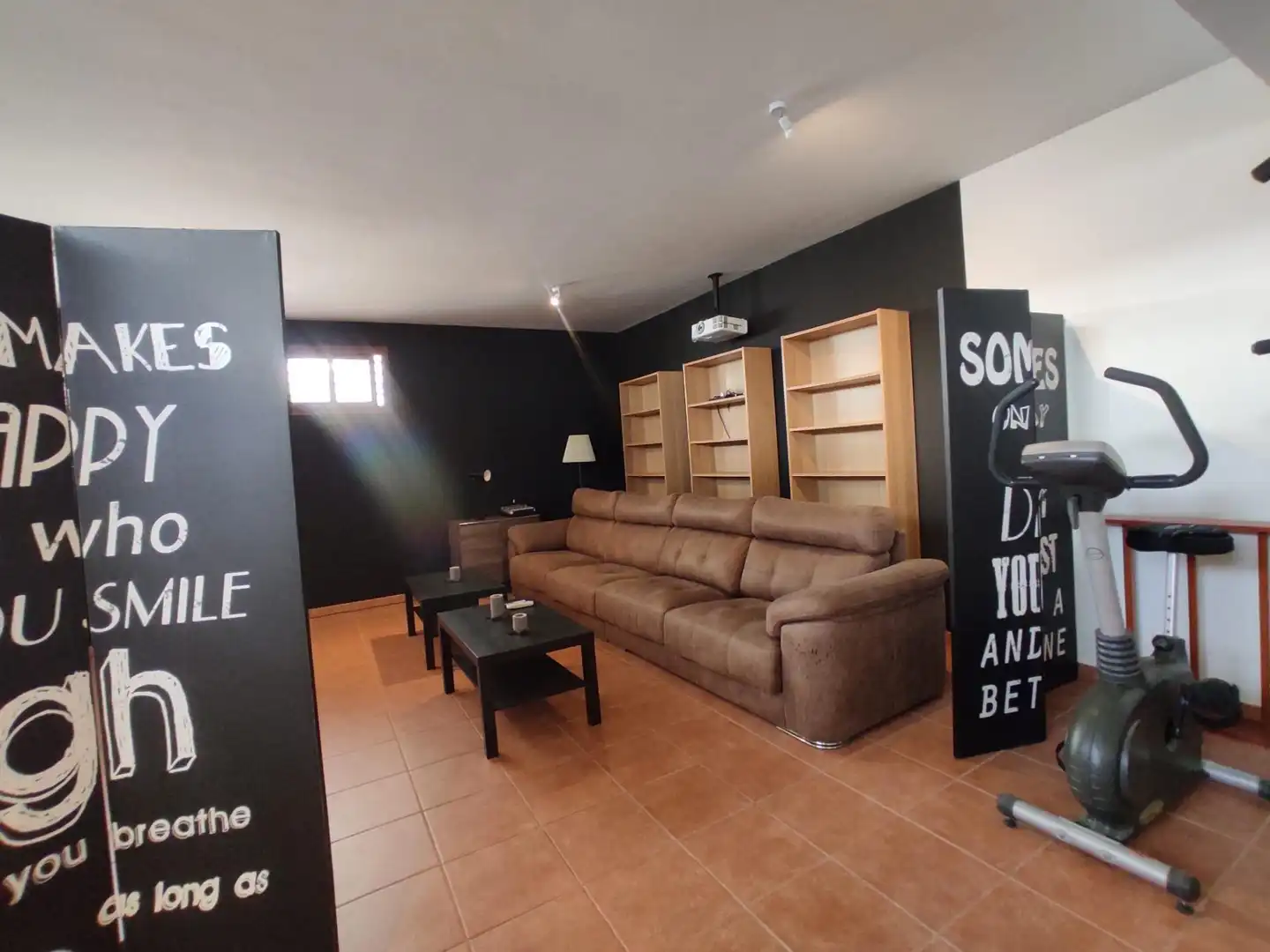 Casa o chalet de alquiler en Montequinto con Aire acondicionado, Calefacción y Jardín privado
