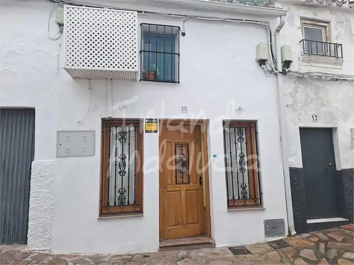 Adossat en venda a Martos