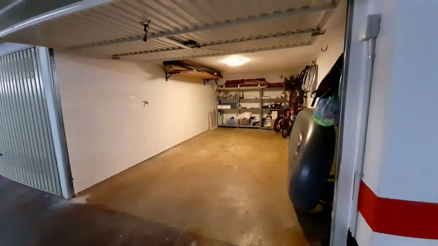 Piso en venta en Laredo con Calefacción, Terraza y Amueblado