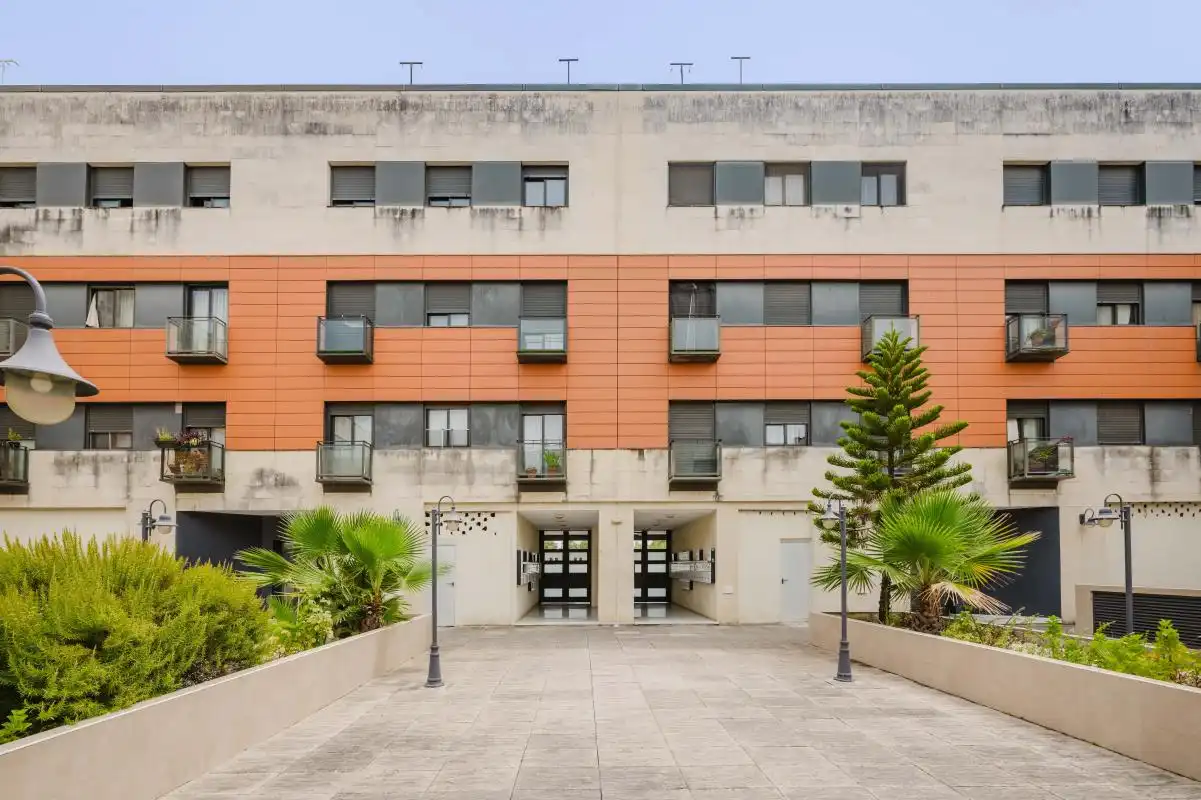 Vista exterior de Pis en venda en Camas amb Aire condicionat, Calefacció i Piscina
