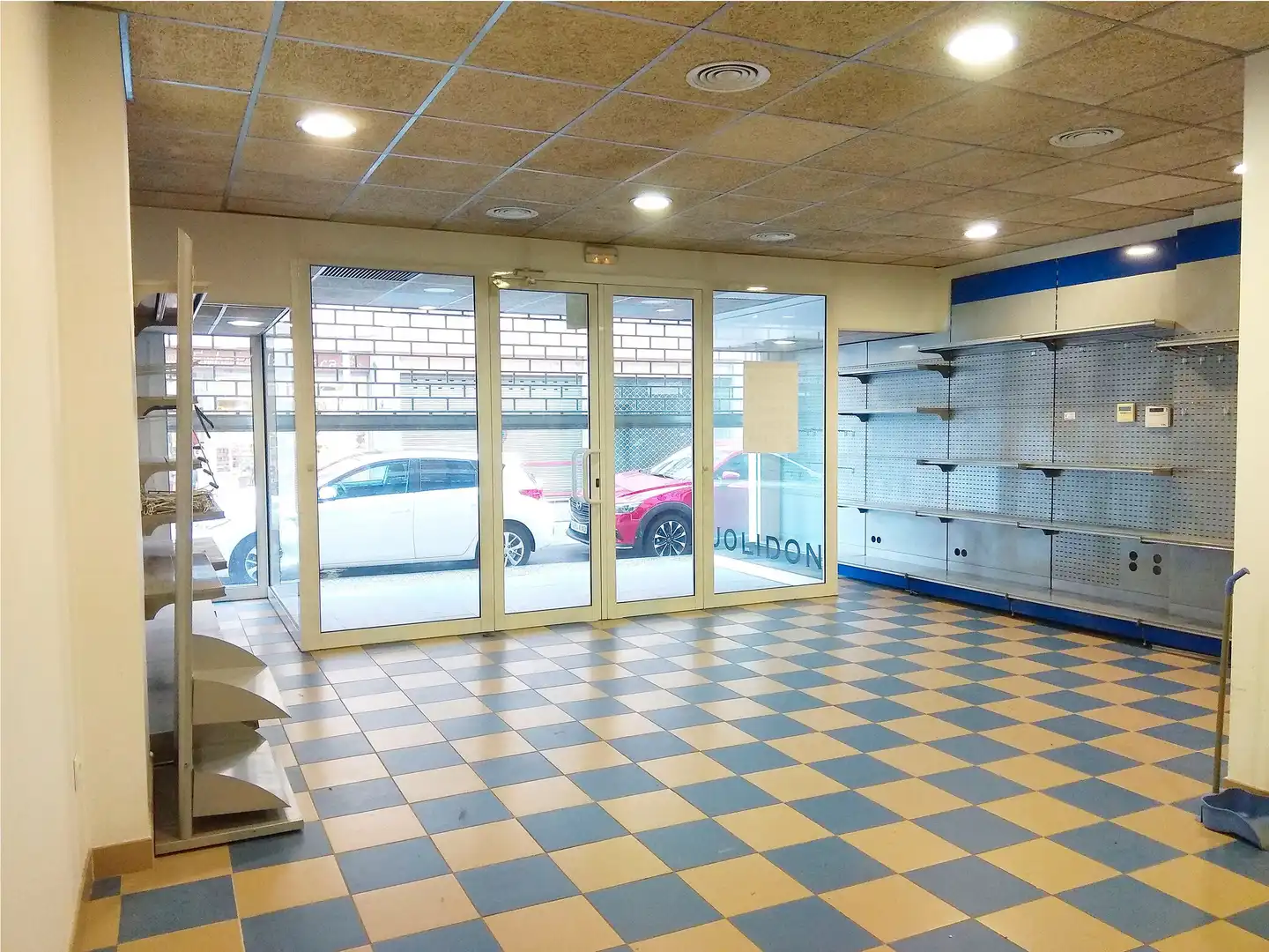 Local comercial en venda a Carrer Francesc Artau
