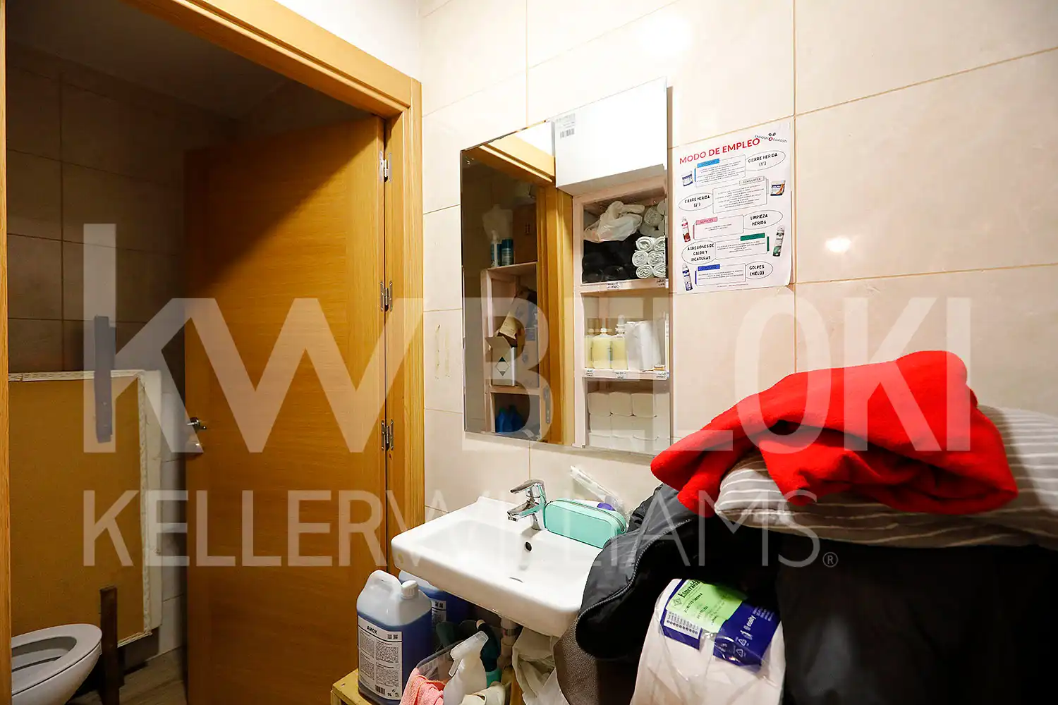 Bany de Local en venda en Lezo amb Aire condicionat i Terrassa