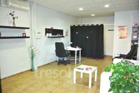 Local comercial en venda a Centro, imagen 3