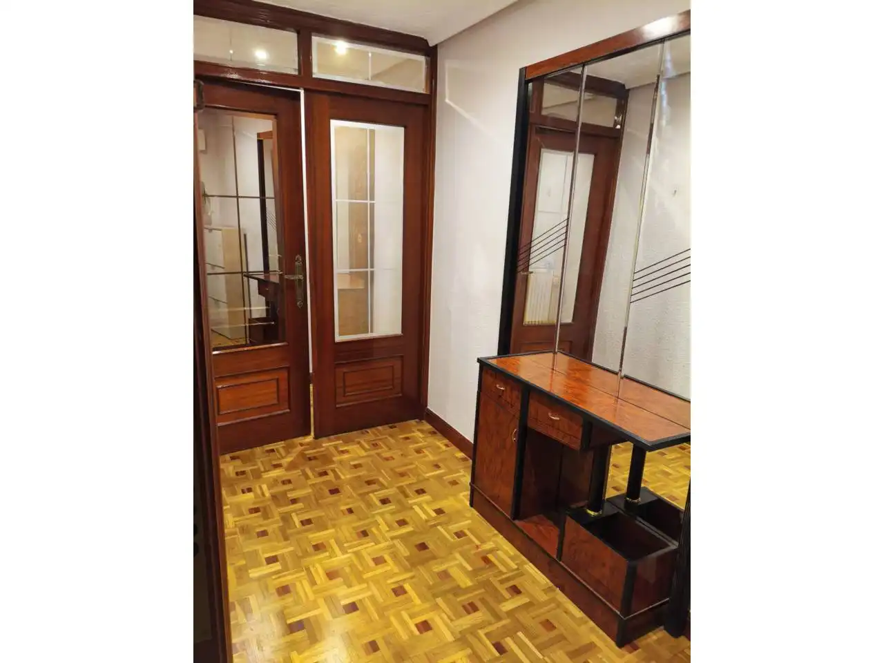 Pis en venda en Burgos amb Calefacció, Parquet i Terrassa