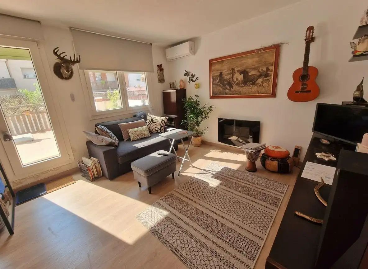 Living room of Flat for sale in Sant Boi de Llobregat  with Heating, Terrace and Storage room