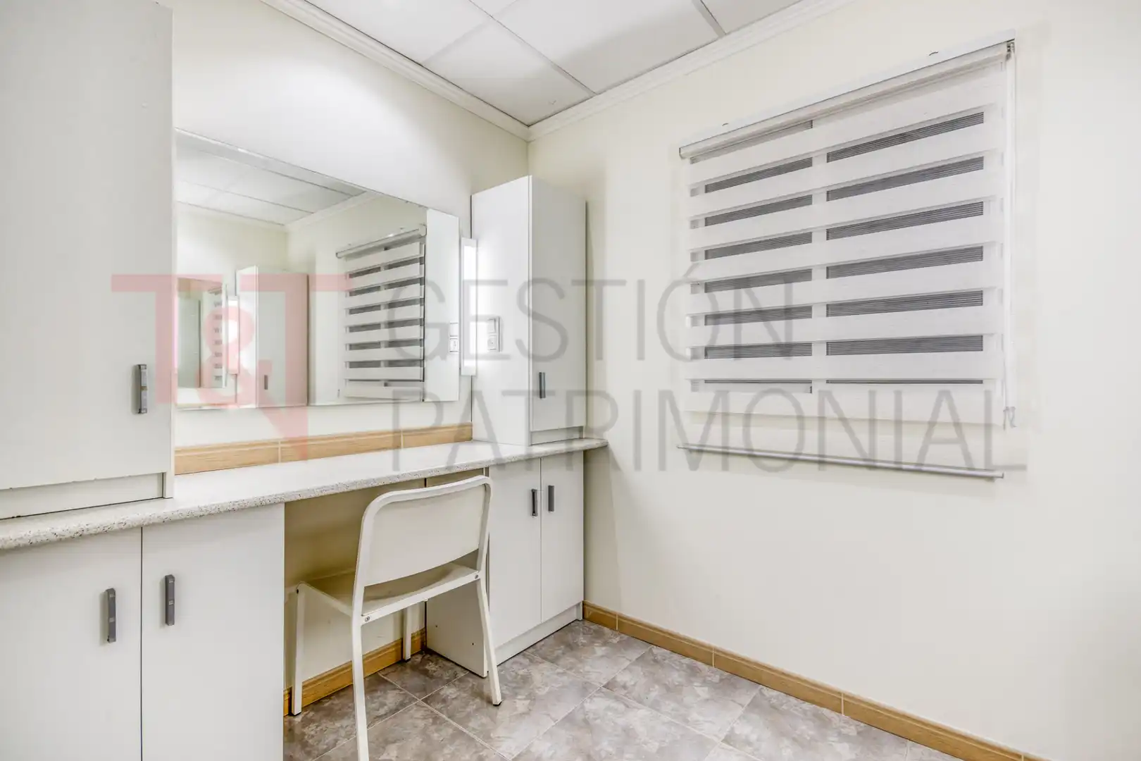 Habitación de Edificio en venta en Calella, Barcelona