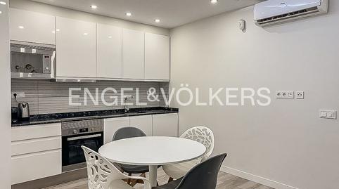 Foto 4 de Apartament de lloguer a Barri Gòtic, Barcelona