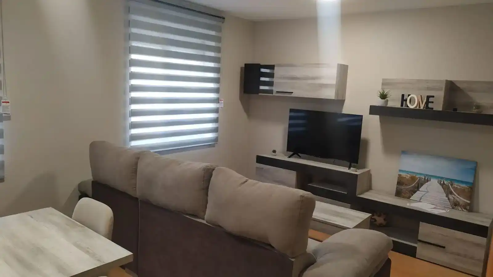 Piso de alquiler en VALLE INCLAN, 8, Carmelitas