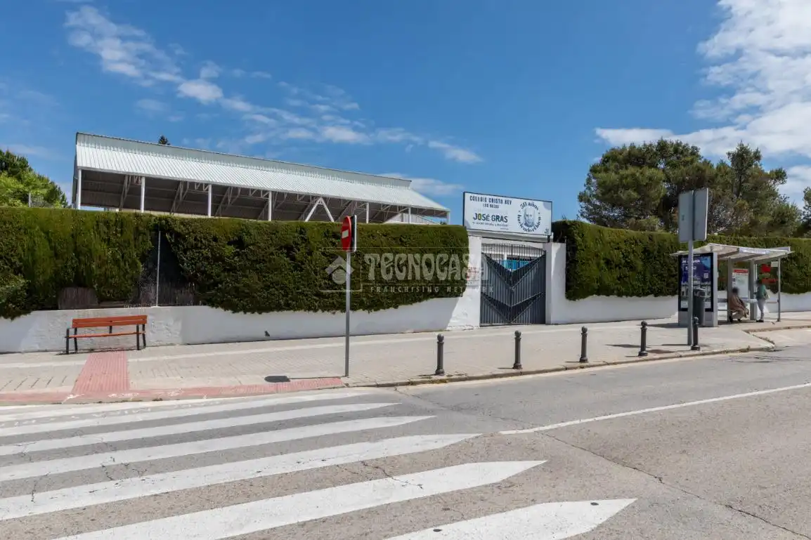 Vista exterior de Piso en venta en Las Rozas de Madrid con Calefacción, Terraza y Trastero