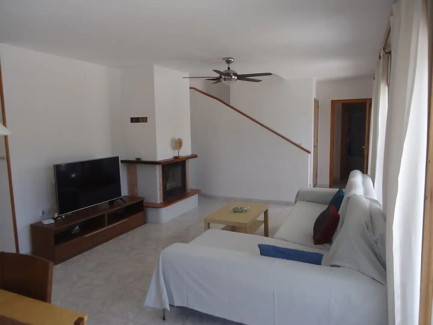 Sala d'estar de Casa o xalet en venda en L'Ametlla de Mar  amb Jardí privat, Terrassa i Traster