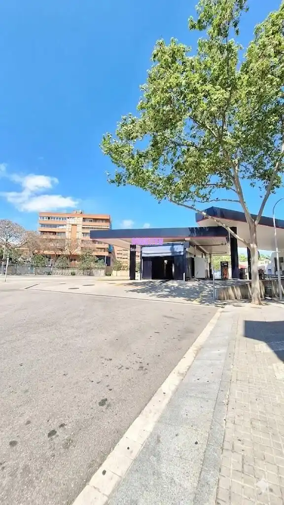 Aparcament de Pis en venda en Badalona amb Aire condicionat