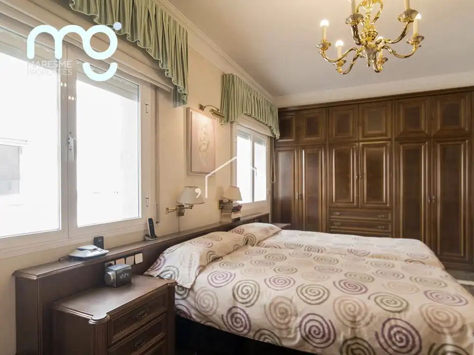 Habitación de Ático en venta en Barcelona con Aire acondicionado, Calefacción y Jardín privado