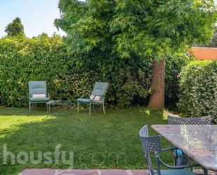 Garden of Single-family semi-detached for sale in  Madrid Capital  with Air Conditioner, Terrace and Swimming Pool