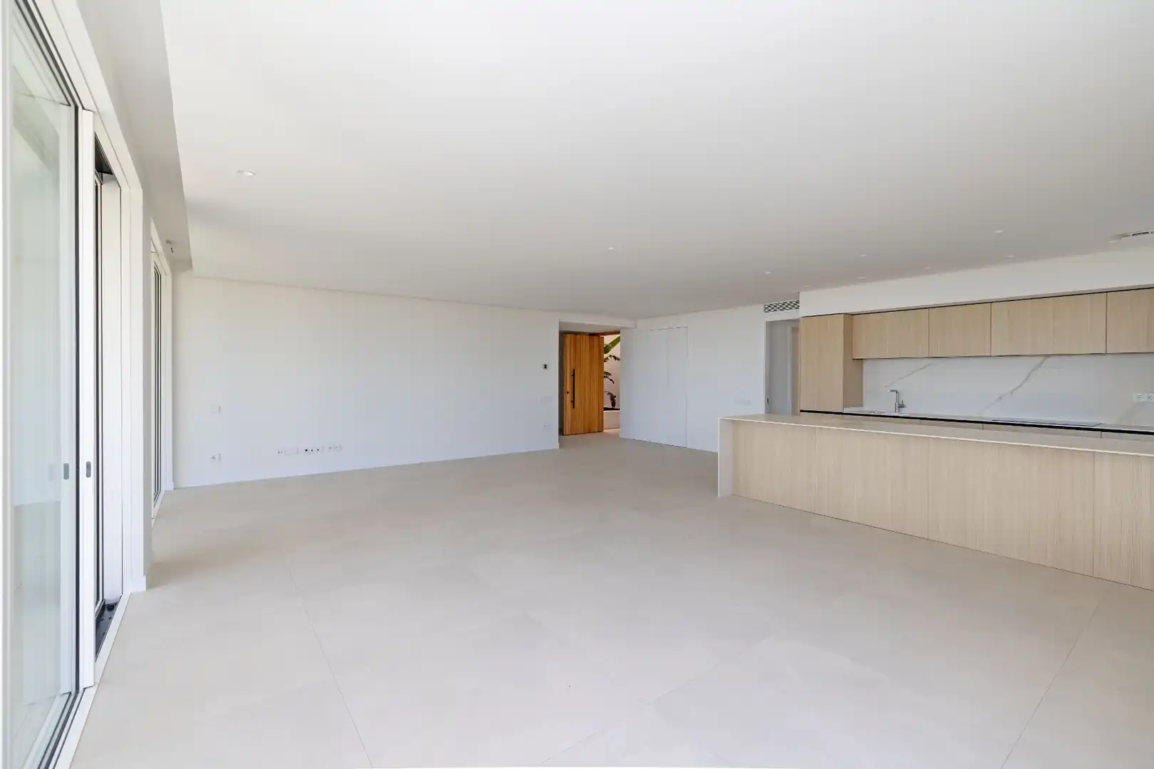 Sala d'estar de Pis en venda en Ojén amb Aire condicionat, Calefacció i Jardí privat