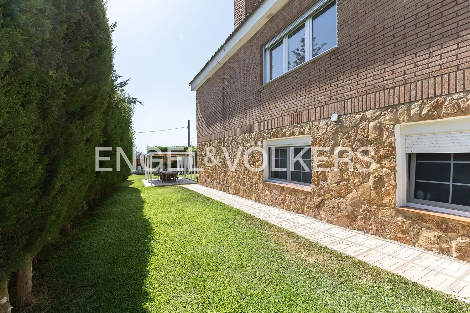 Haus oder Chalet zur Miete in El Puig de Santa Maria mit Klimaanlage, Heizung und Privatgarten
