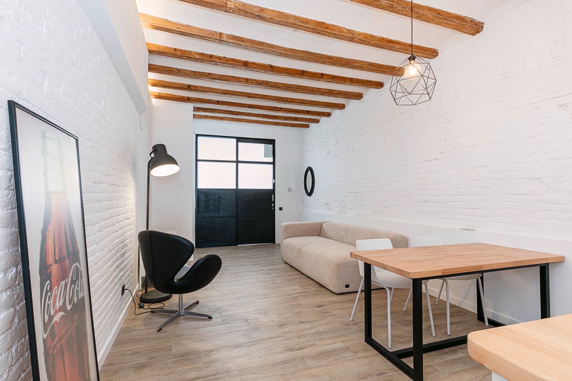 Living room of Flat for sale in  Barcelona Capital  with Air Conditioner, Private garden and Terrace