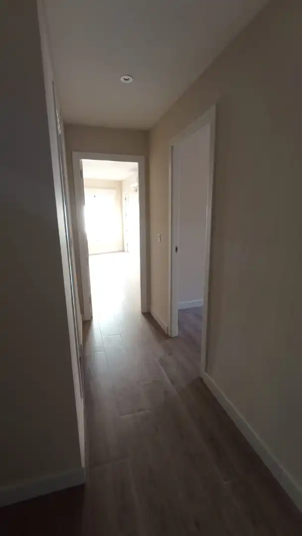Flat for rent in Granada  with Air Conditioner, Terrace and Washing machine