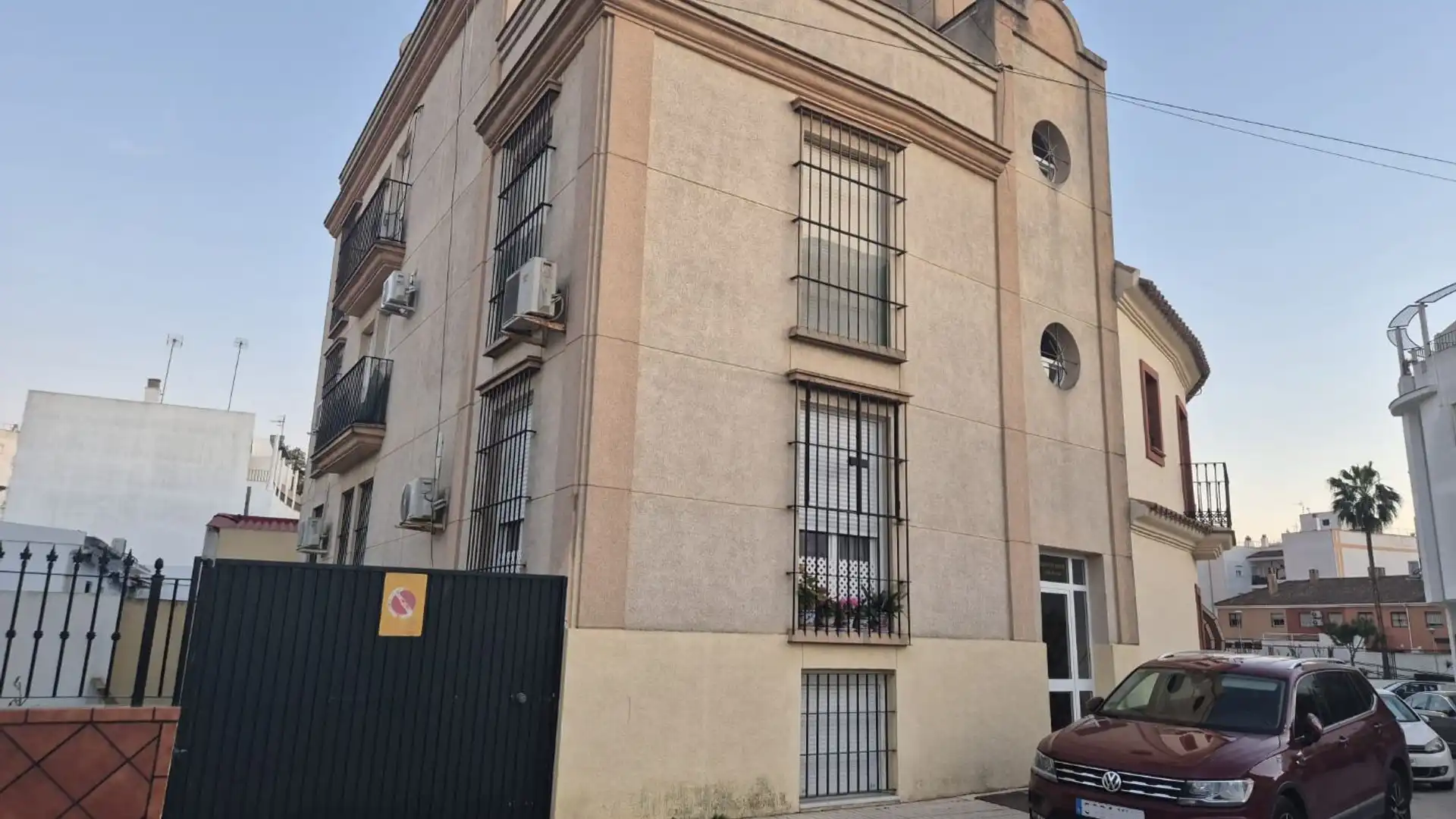 Exterior view of Premises for sale in Sanlúcar de Barrameda  with Heating, Terrace and Internet
