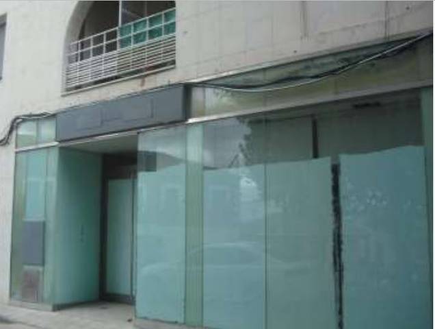 Local comercial en Venta en Noez
