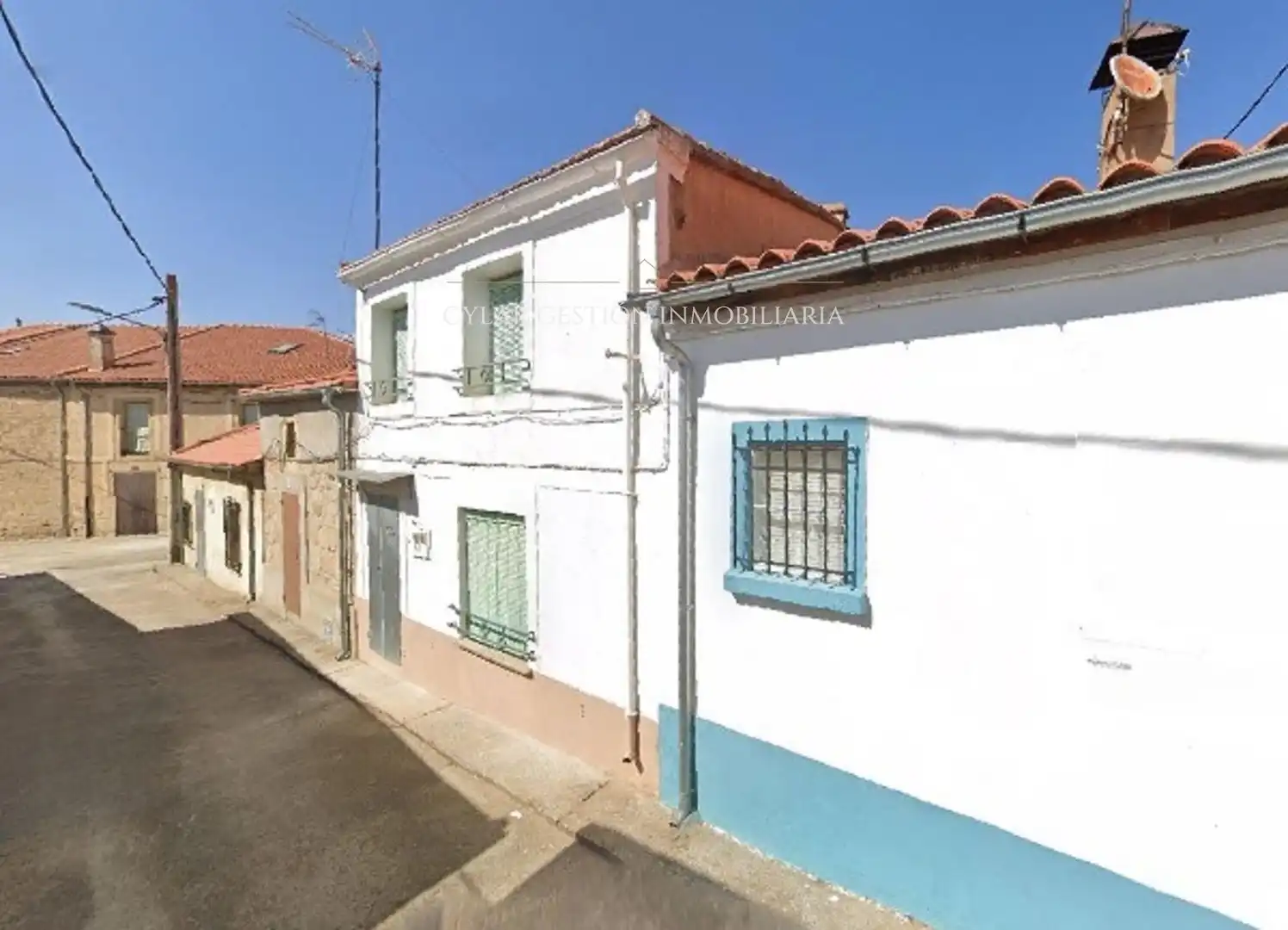 Vista exterior de Casa adosada en venta en San Muñoz con Amueblado