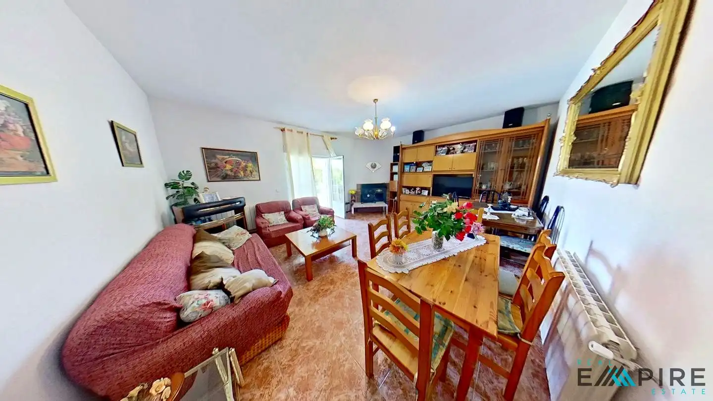 Sala de estar de Finca rústica en venta en Colmenar de Oreja con Calefacción, Jardín privado y Terraza