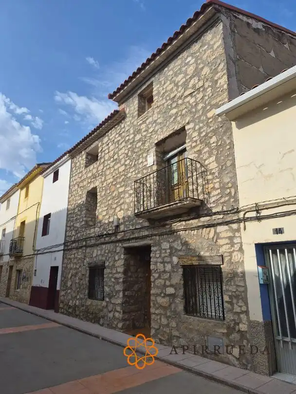 Houses for sale in Calle Mayor, 18, Cinco Olivas