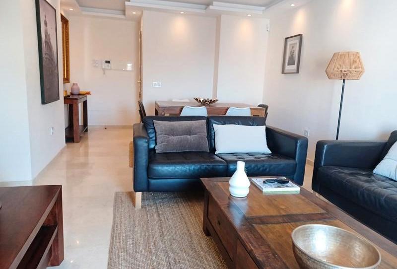 Photo 1 of Flat to rent in Sierra de Estepona - Avda. de Andalucía, Málaga