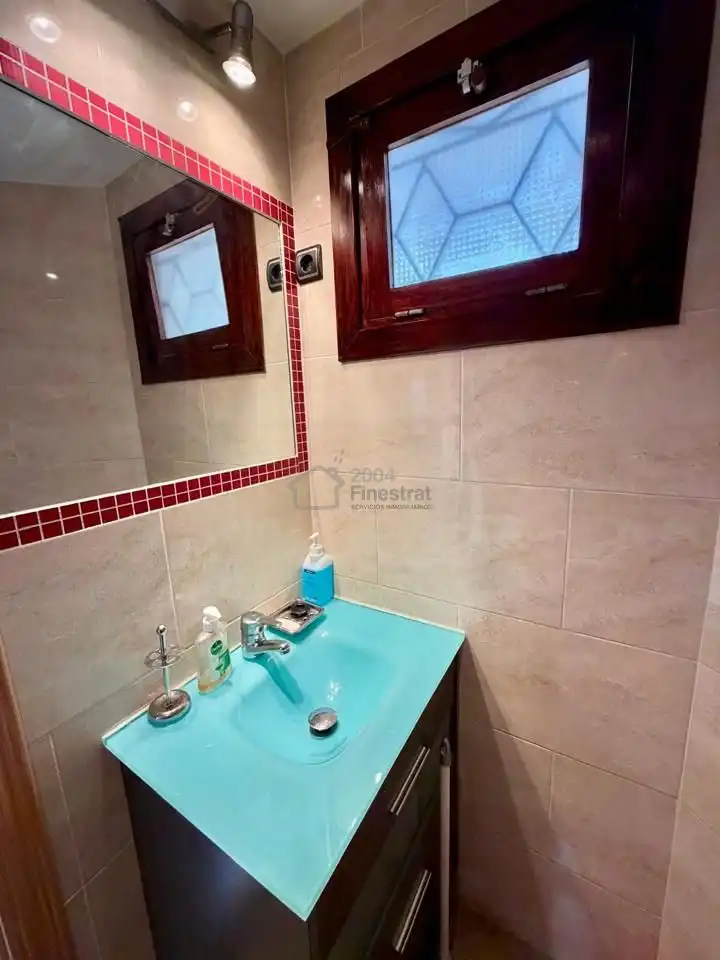 Bathroom of Study for rent in Playa Poniente