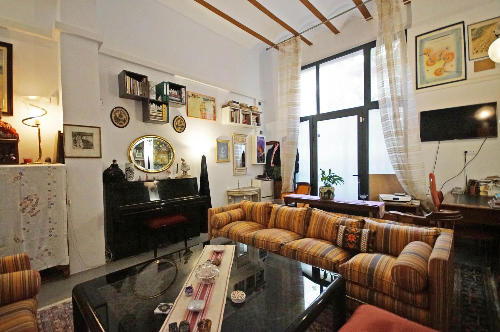 Sala de estar de Piso en venta en  Barcelona Capital con Aire acondicionado y Terraza