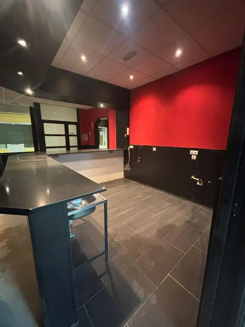 Local comercial de lloguer a Valdepeñas, imagen 8