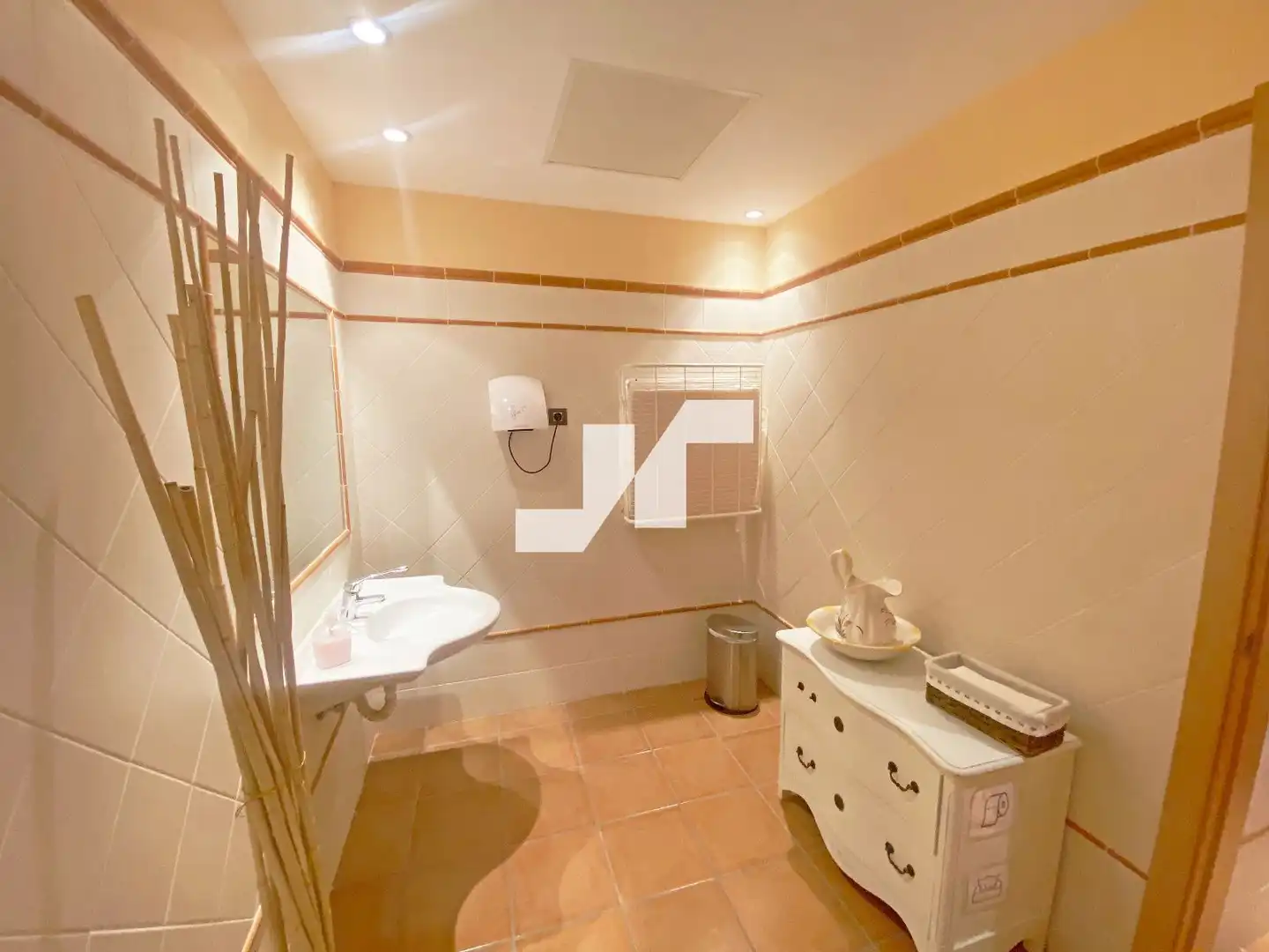 Baño de Edificio en venta en Orea