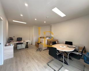 Premises for sale in Rubí  with Heating, Parquet flooring and Internet