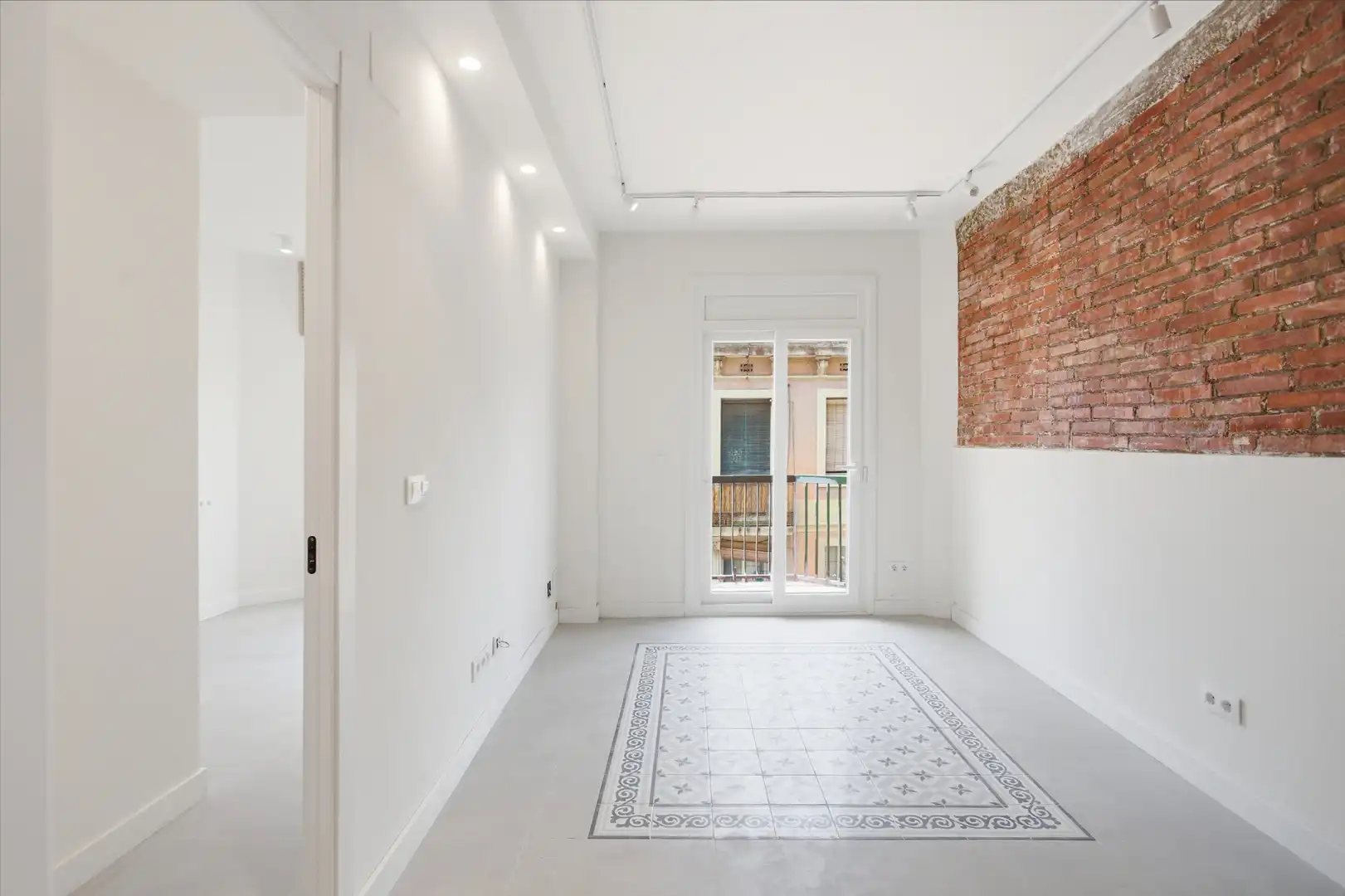 Piso en venta en Barcelona con Aire acondicionado, Calefacción y Horno