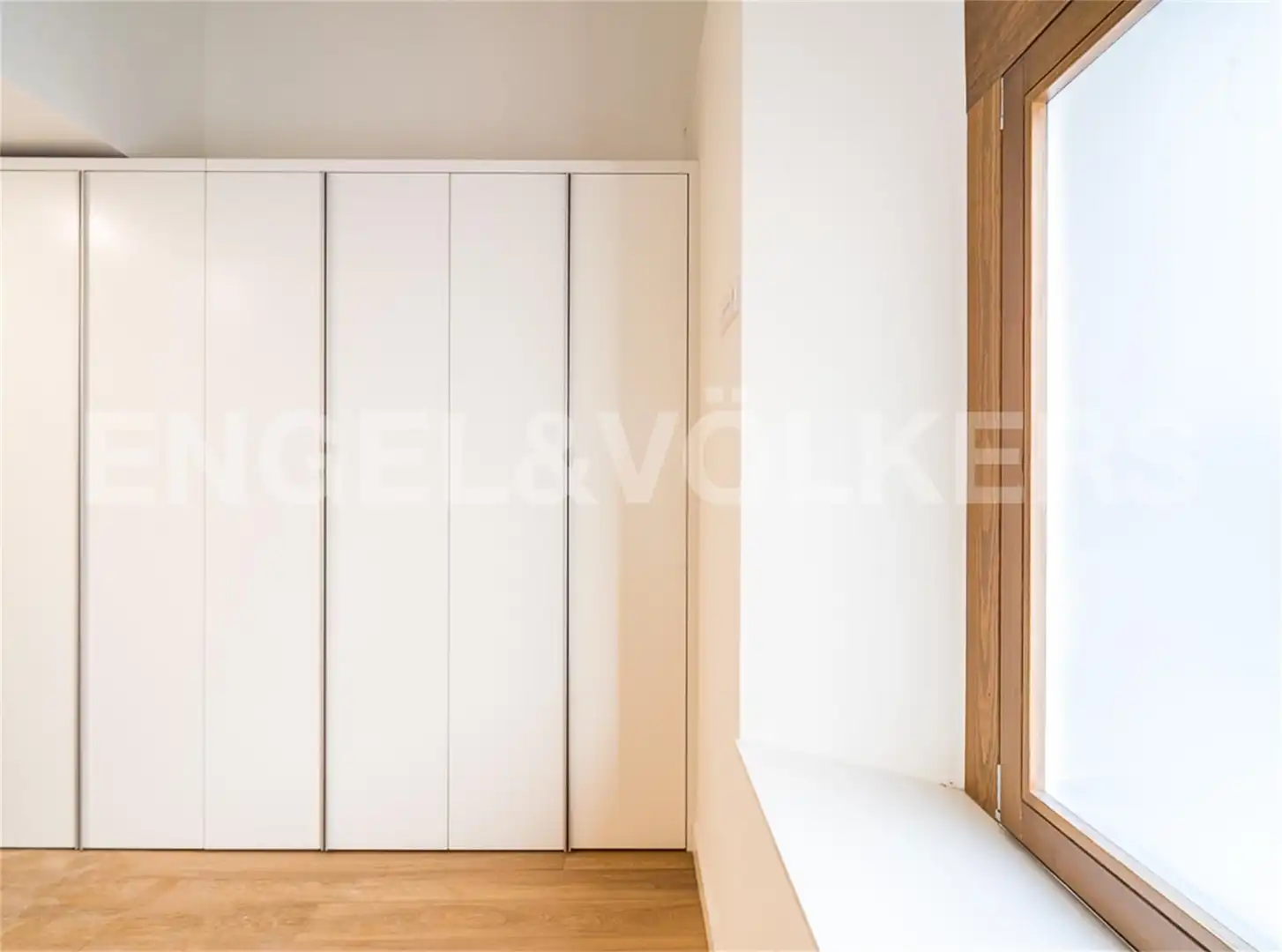 Planta baja en venta en Dreta de l'Eixample