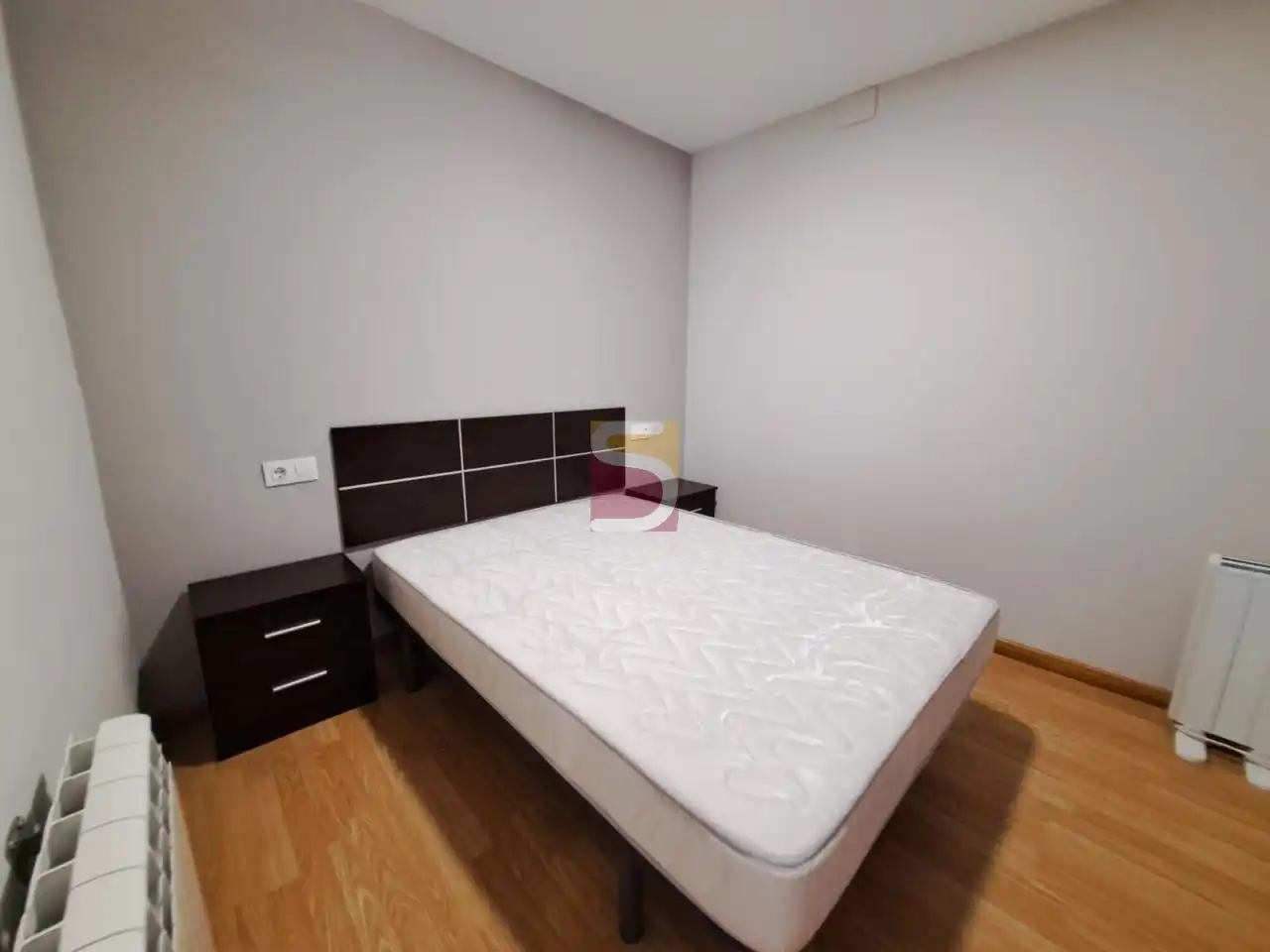 Habitación de Piso de alquiler en San Cibrao das Viñas con Calefacción y Amueblado