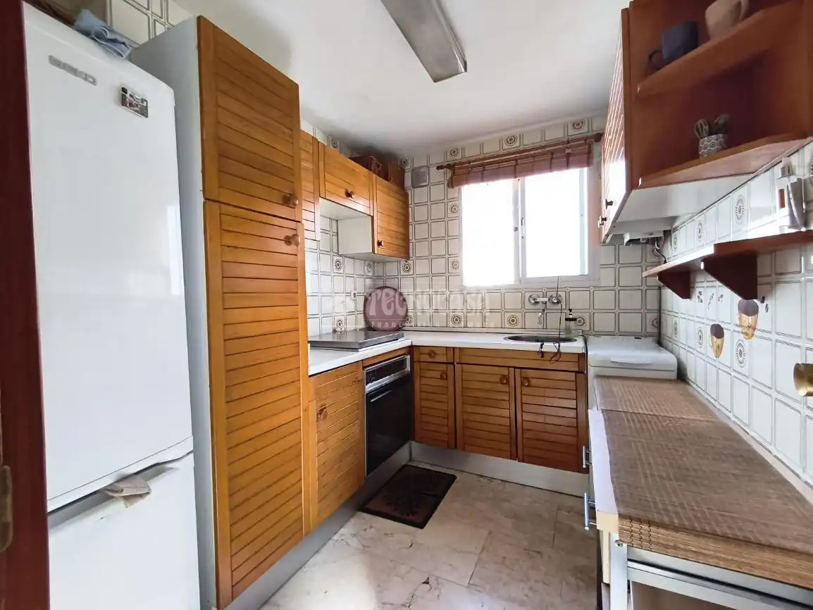 Cocina de Piso en venta en Fuengirola con Balcón