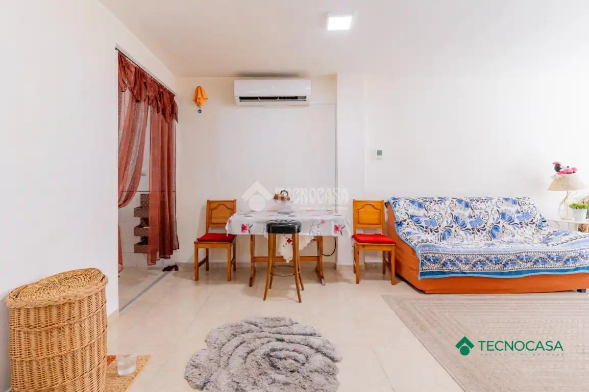 Sala de estar de Piso en venta en Roquetas de Mar
