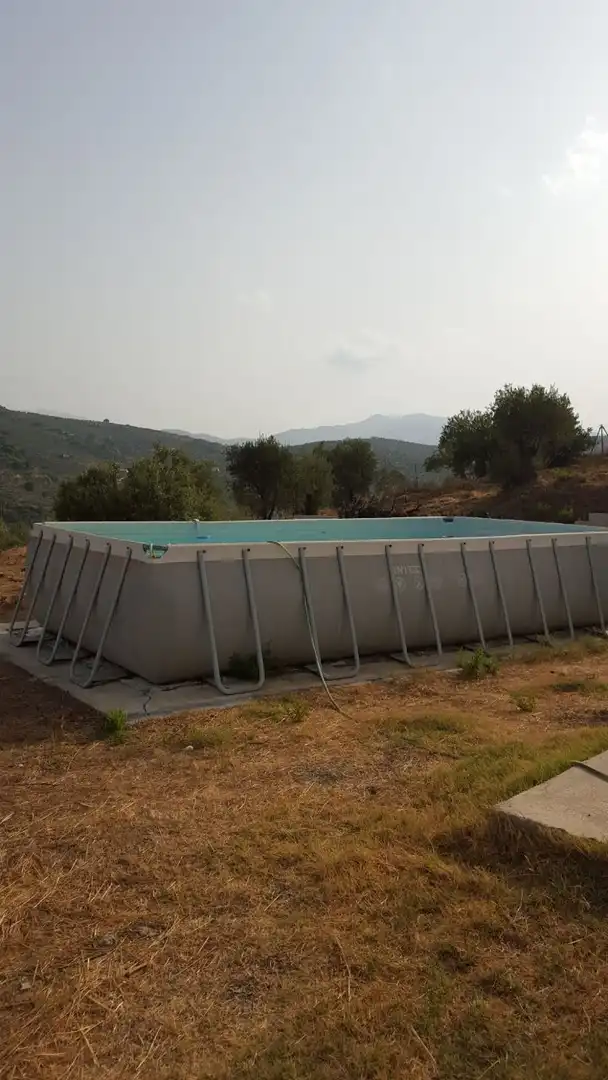 Piscina de Finca rústica en venta en Alozaina con Aire acondicionado, Calefacción y Jardín privado