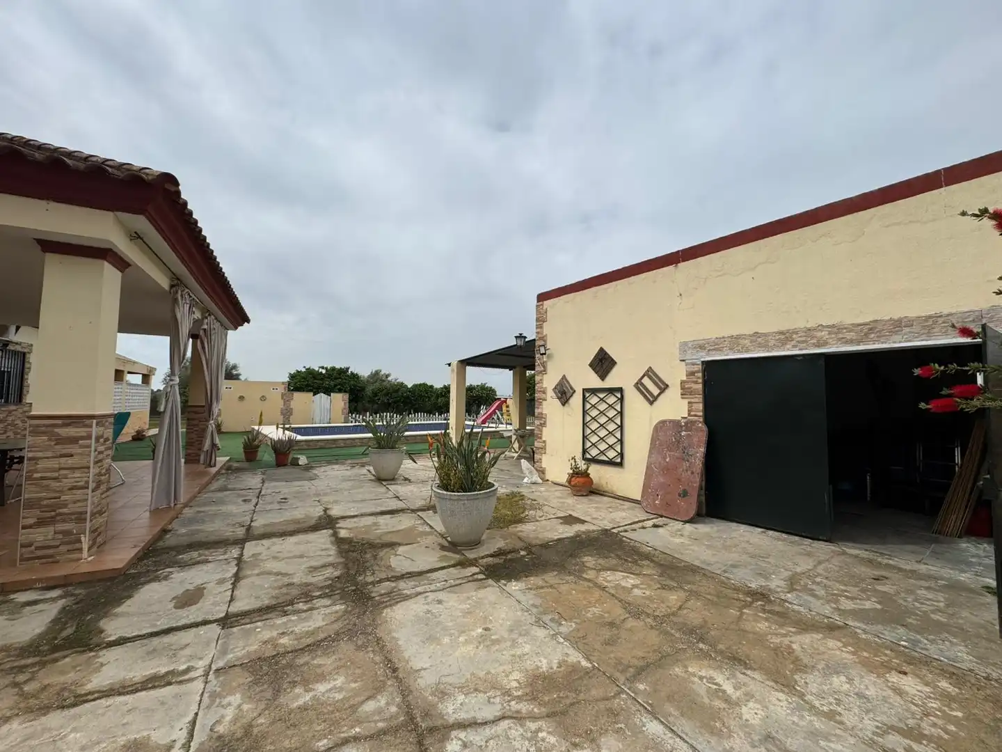 Terraza de Casa o chalet en venta en Carmona con Terraza, Trastero y Piscina