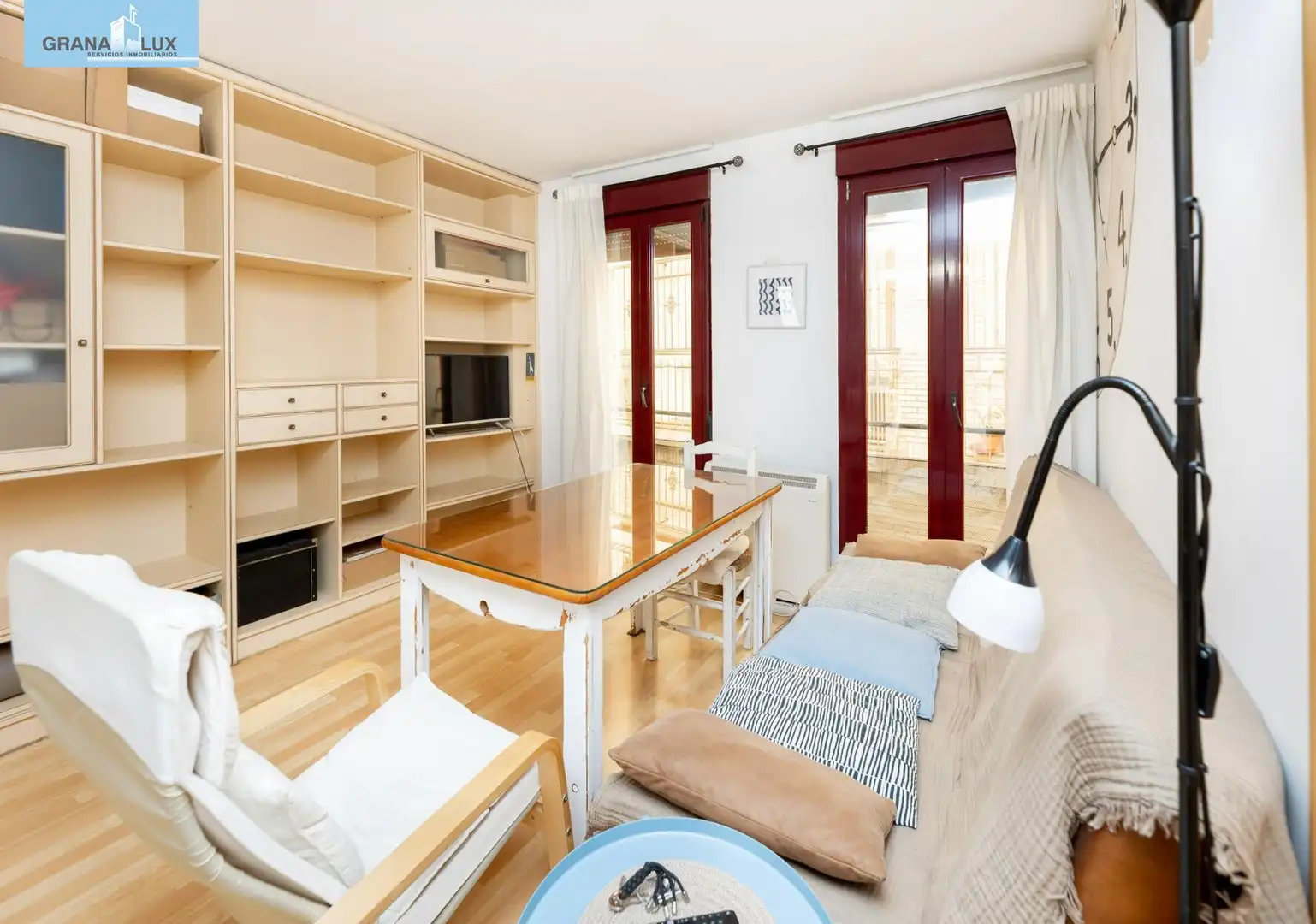 Apartament amb terrassa en venda a Calle COMENDADORAS DE SANTIAGO, imagen 4