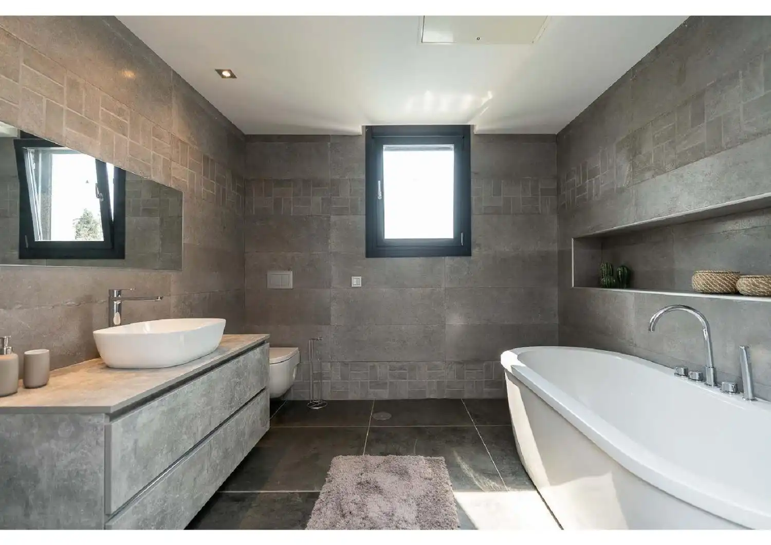 Chalet con piscina en alquiler en Nueva Andalucía, imagen 9