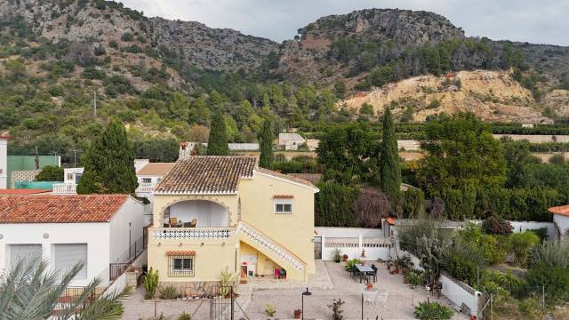 Casa-chalet en Venta en Calle Solana en L'Atzúbia