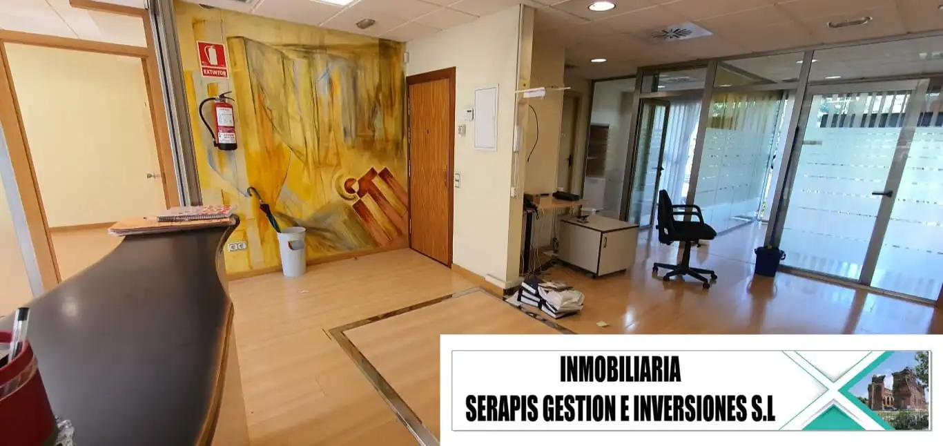 Commercial properties for sale in Mollet del Vallès  with Air Conditioner and Parquet flooring