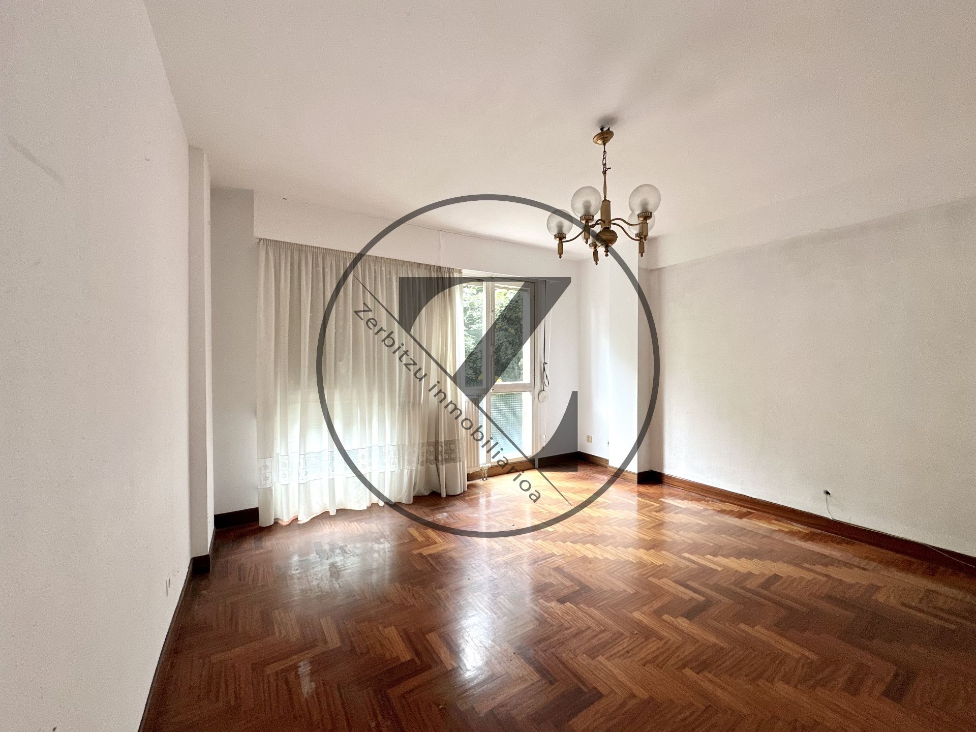 Living room of Flat for sale in Donostia - San Sebastián   with Heating