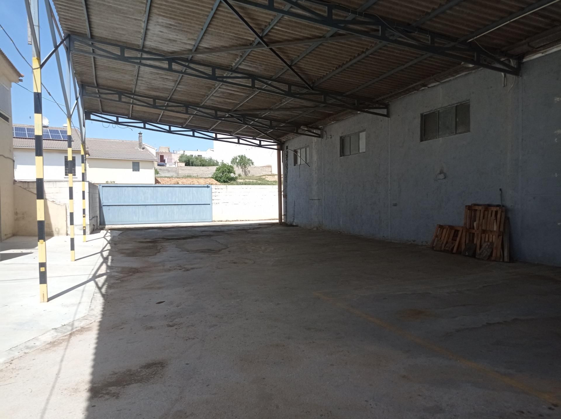 Nau industrial de lloguer en Gójar