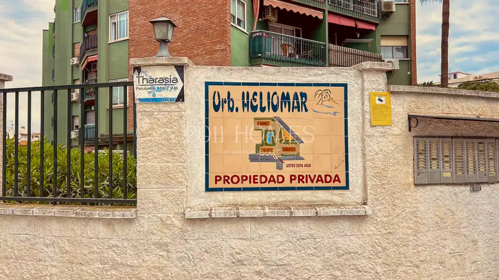 Flat for sale in Málaga  with Air Conditioner, Private garden and Balcony