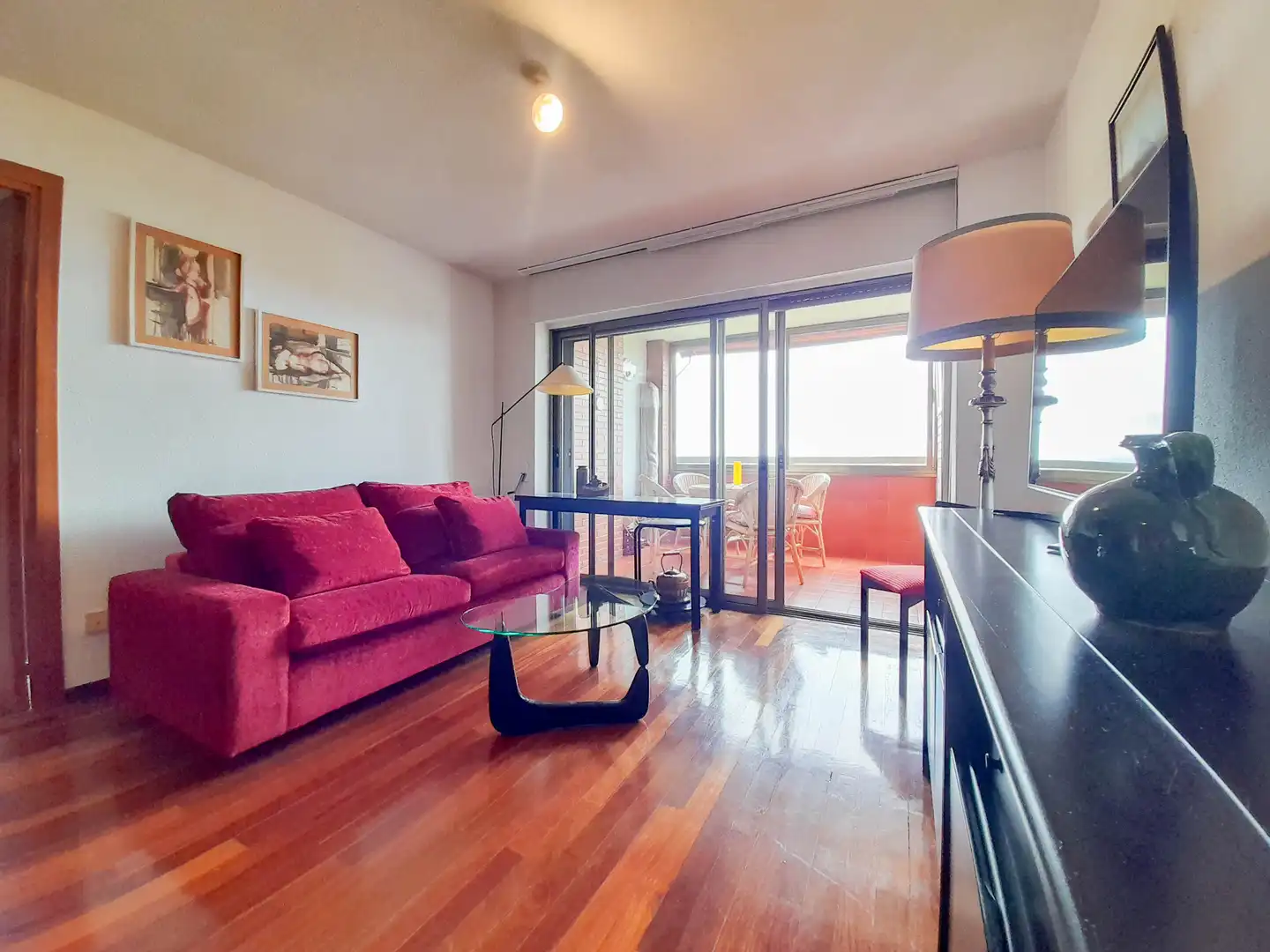 Living room of Flat for rent in Madrid  with Heating, Parquet flooring and Terrace