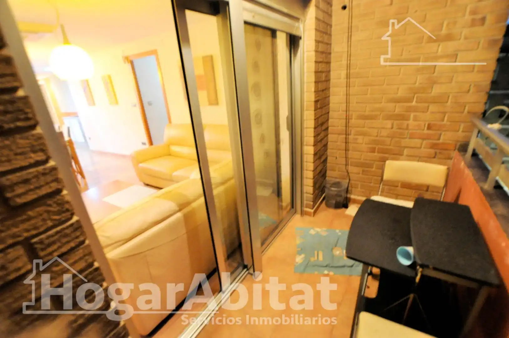 Wohnung zum Verkauf in Xirivella mit Heizung, Parkett und Möbliert