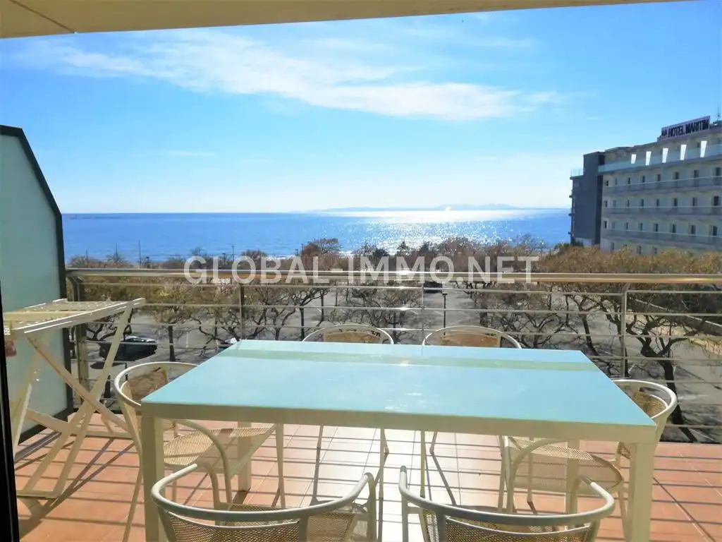 Terrassa de Apartament en venda en Roses amb Aire condicionat, Calefacció i Terrassa